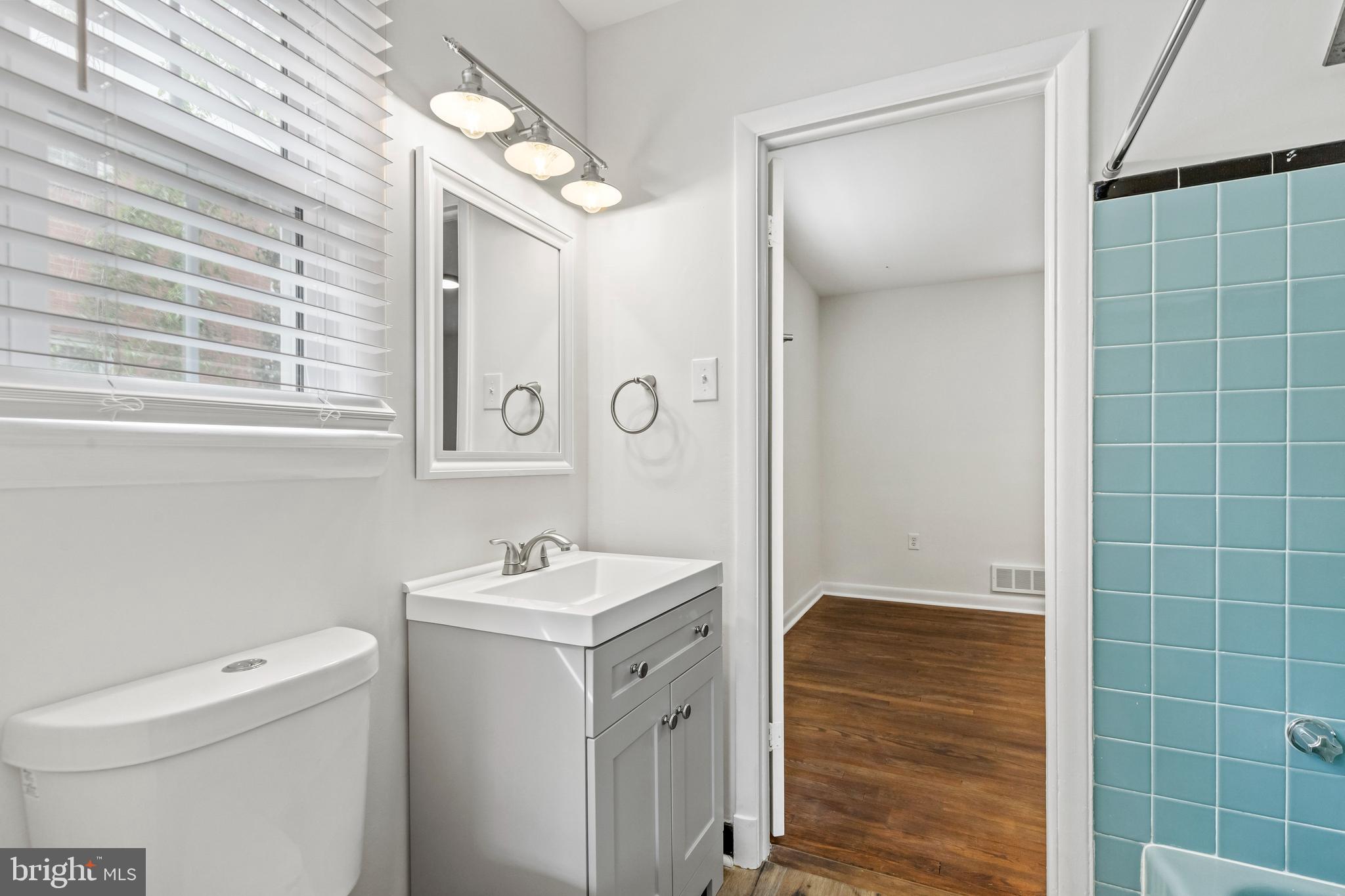 6217 Stoneham Road Bethesda, MD 20817 - Photo 16 of 35