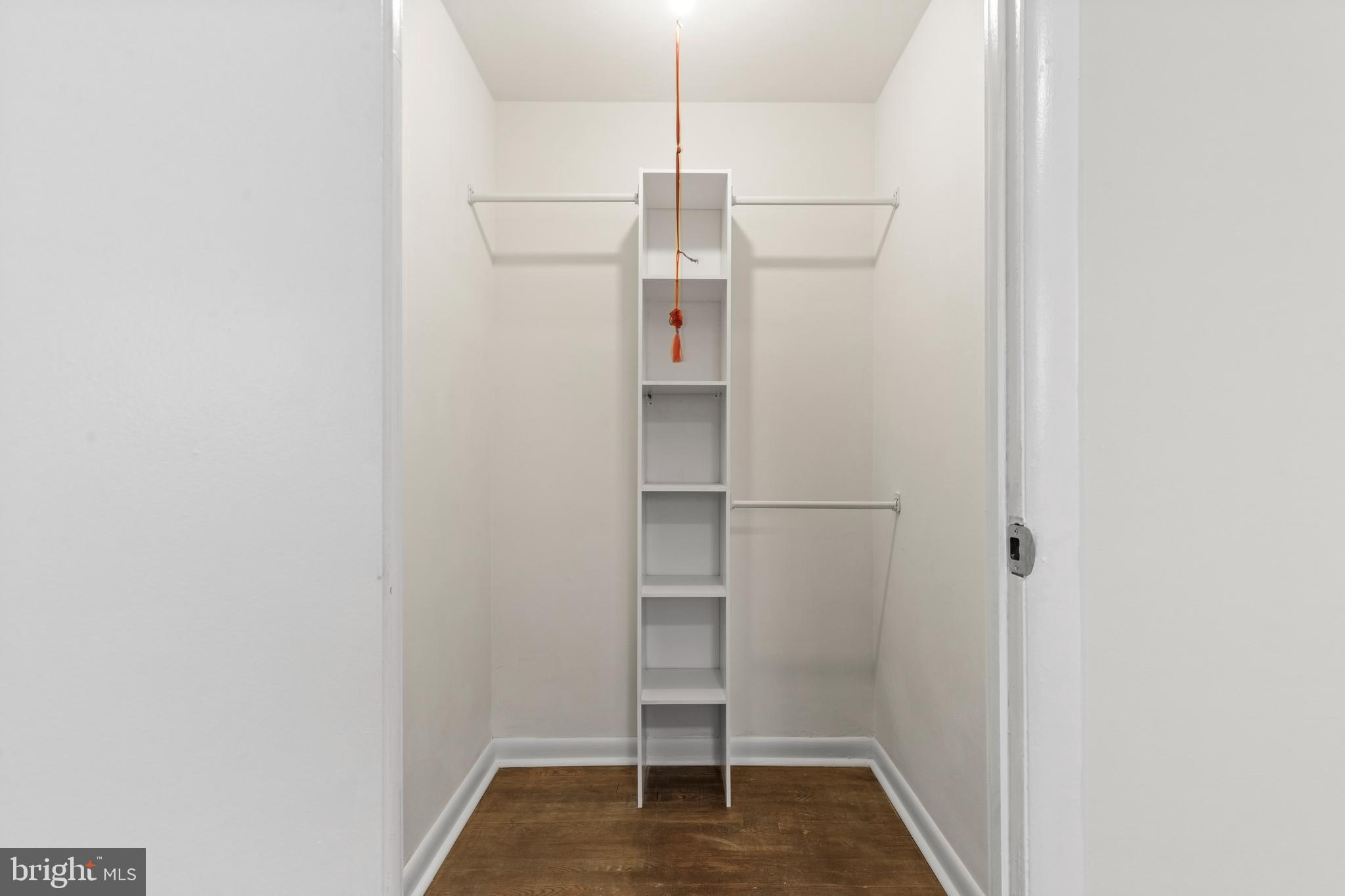 6217 Stoneham Road Bethesda, MD 20817 - Photo 20 of 35