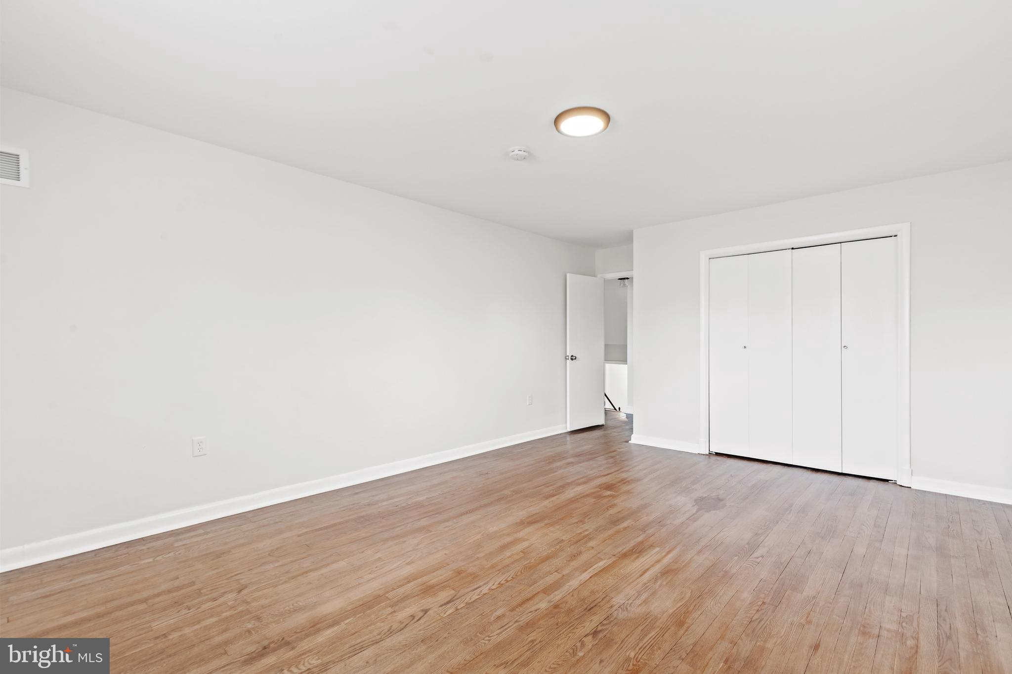 6217 Stoneham Road Bethesda, MD 20817 - Photo 26 of 35