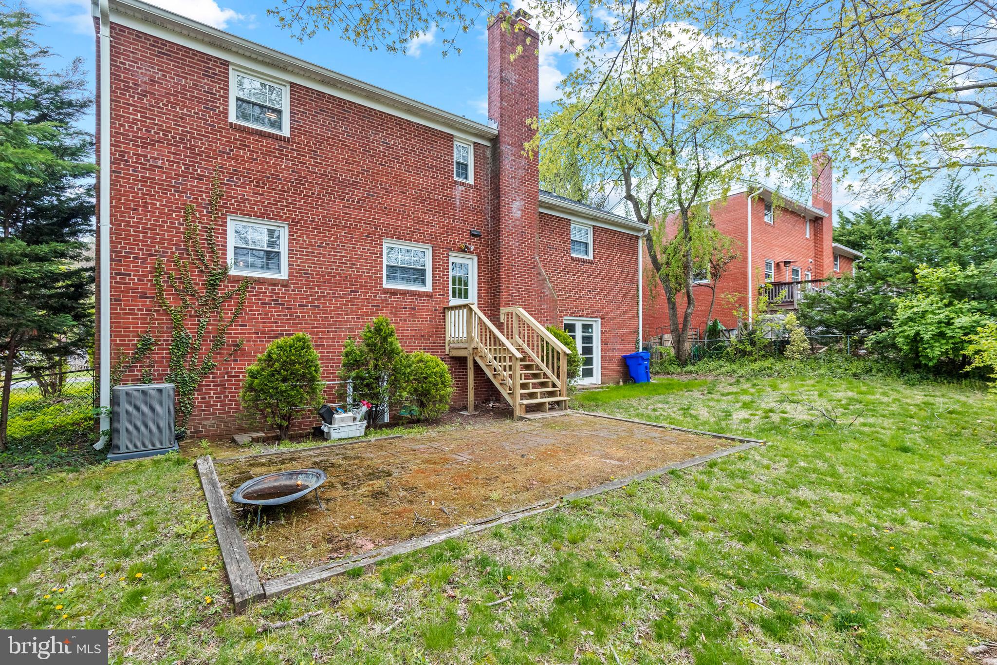 6217 Stoneham Road Bethesda, MD 20817 - Photo 33 of 35