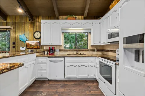 $858,000 | 26857 Crestview Drive, Idyllwild, CA 92549