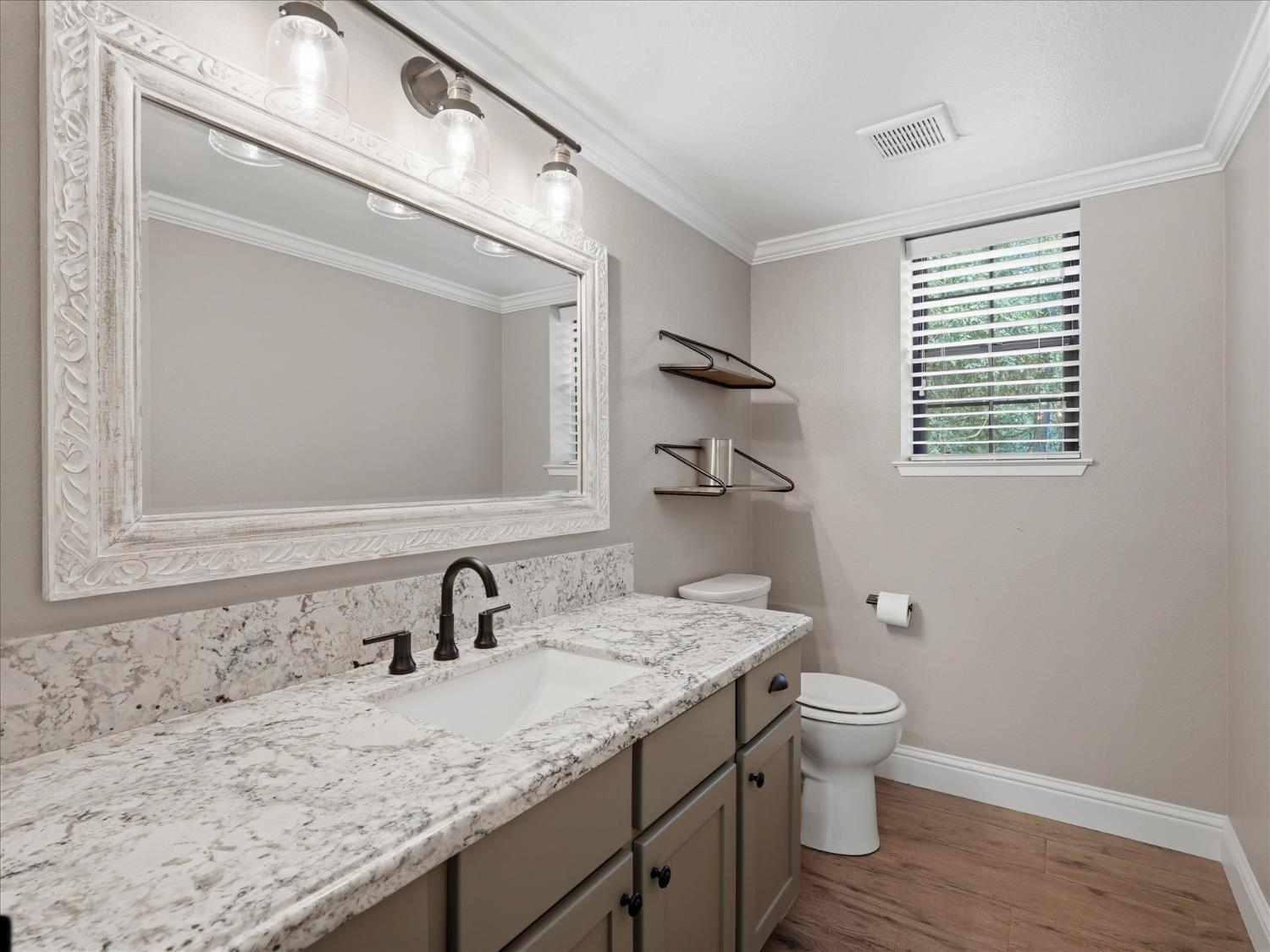 40518 Saddleback Road Bass Lake, CA 93604 - Photo 15 of 36 Gallery Image 15