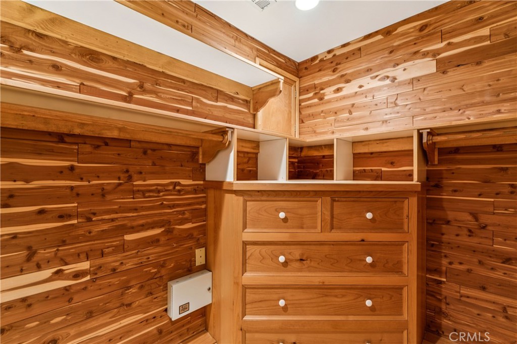 28971 North Shore Road Lake Arrowhead, CA 92352 - Photo 29 of 60 Cedar-lined closets