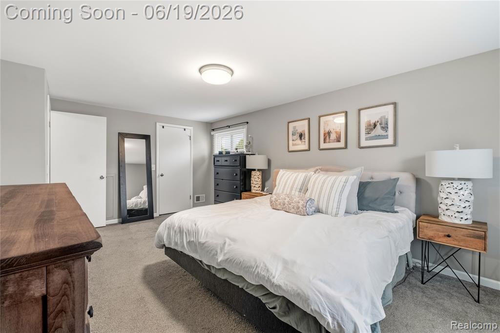 45209 Saltz Road Canton, MI 48187 - Photo 25 of 36