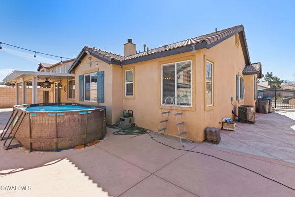 $3,700 | 5909 Viking Way, Palmdale, CA 93552