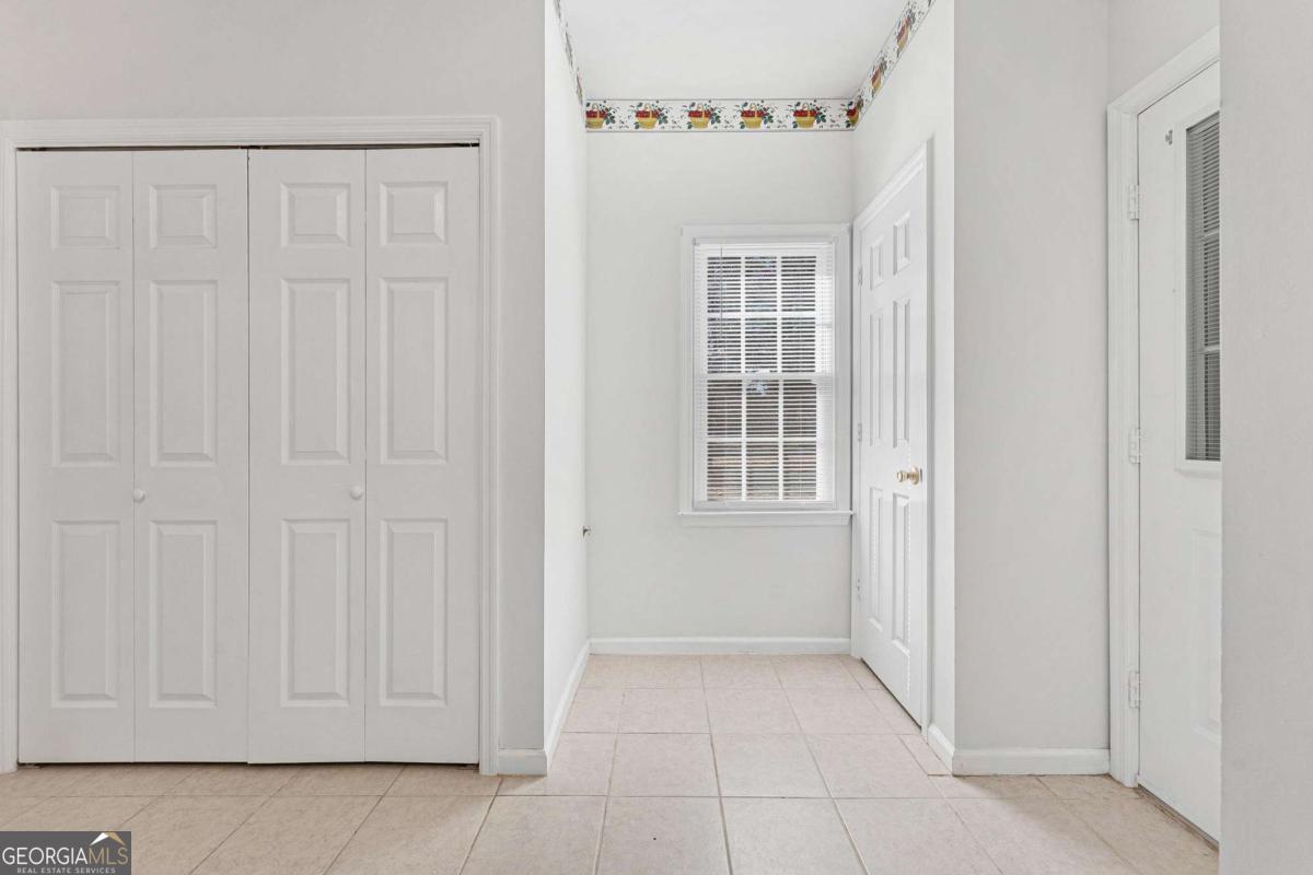 6270 Old Jefferson Road Athens, GA 30607 - Photo 12 of 33 a view of a closet area with an entryway