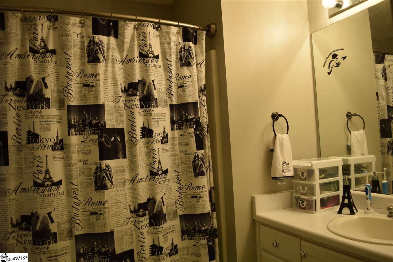 521 Dominion Way Boiling Springs, SC 29316 - Photo 18 of 35 Gallery Image 18