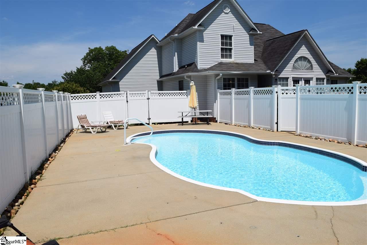 521 Dominion Way Boiling Springs, SC 29316 - Photo 33 of 35 Gallery Image 33
