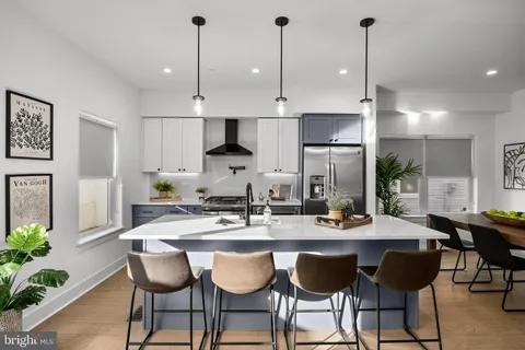 $620,000 | 9522 Golfview Lane, Philadelphia, PA 19114