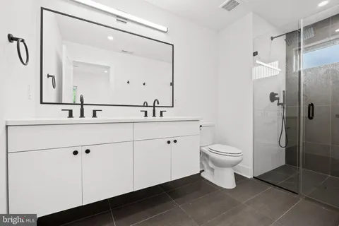 $620,000 | 9522 Golfview Lane, Philadelphia, PA 19114