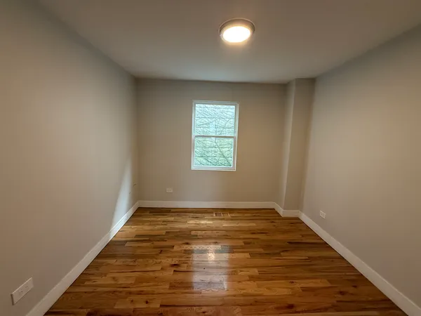 $2,000 | 5942 South Justine Street, Chicago, IL 60636