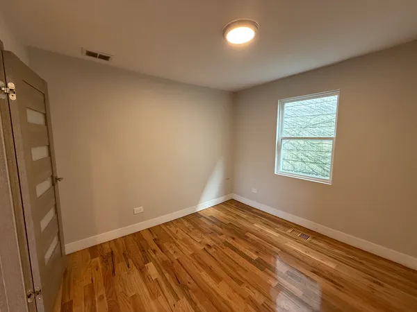 $2,000 | 5942 South Justine Street, Chicago, IL 60636