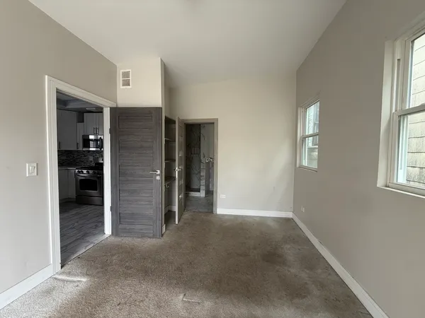 $2,000 | 5942 South Justine Street, Chicago, IL 60636