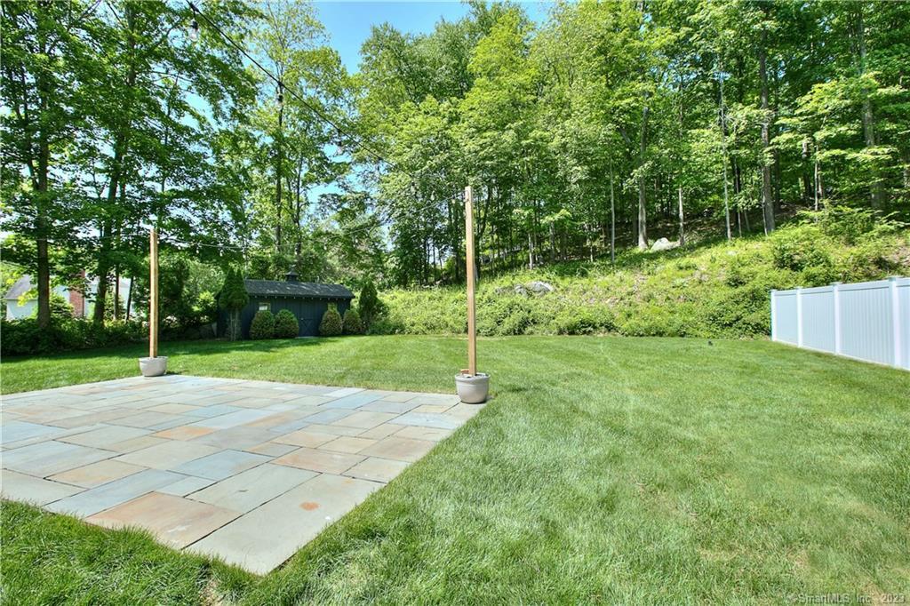 5 Old Mill Road Weston, CT 06883 - Photo 31 of 40