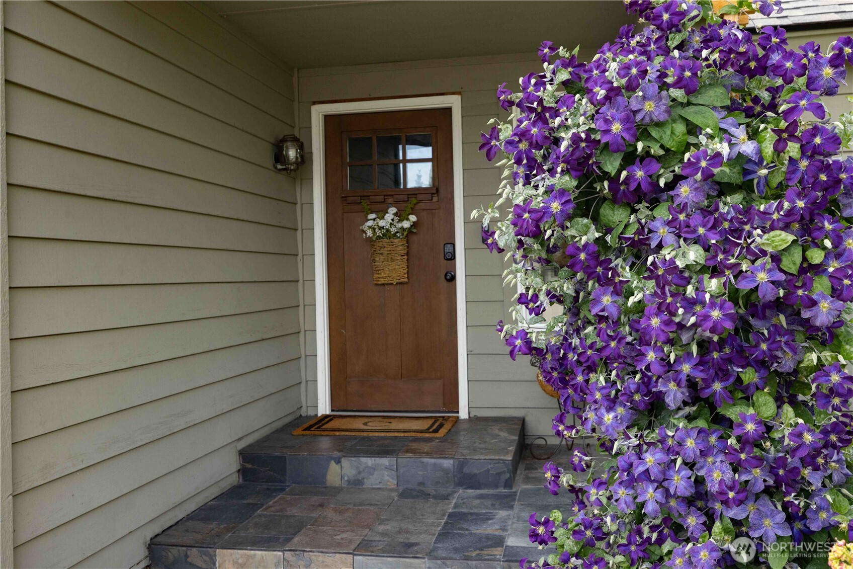 712 Lambert Street Wenatchee, WA 98801 - Photo 7 of 39