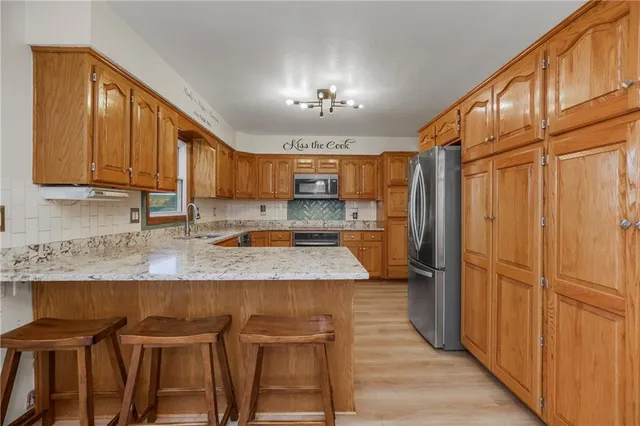 $385,000 | 1408 Dartmouth Drive, Liberty, MO 64068