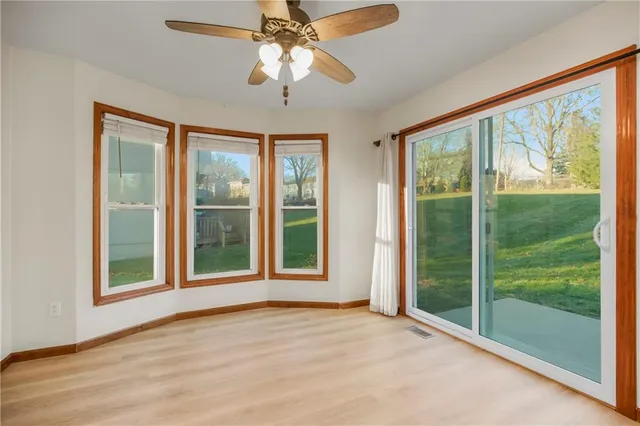 $385,000 | 1408 Dartmouth Drive, Liberty, MO 64068