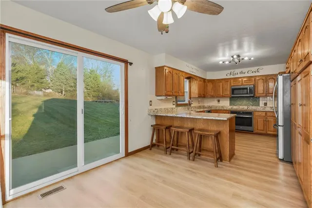 $385,000 | 1408 Dartmouth Drive, Liberty, MO 64068