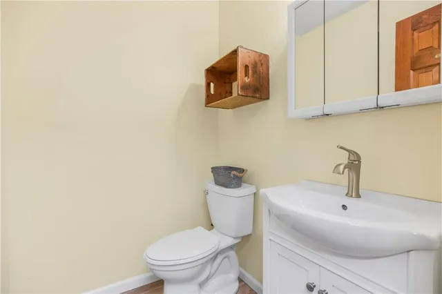 $385,000 | 1408 Dartmouth Drive, Liberty, MO 64068