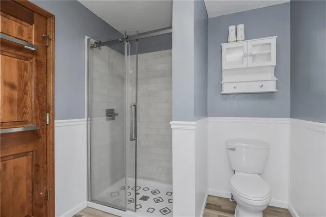 $385,000 | 1408 Dartmouth Drive, Liberty, MO 64068