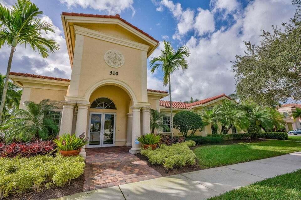 132 Midleton Way Jupiter, FL 33458 - Photo 53 of 64 20251002030116109180000000-o