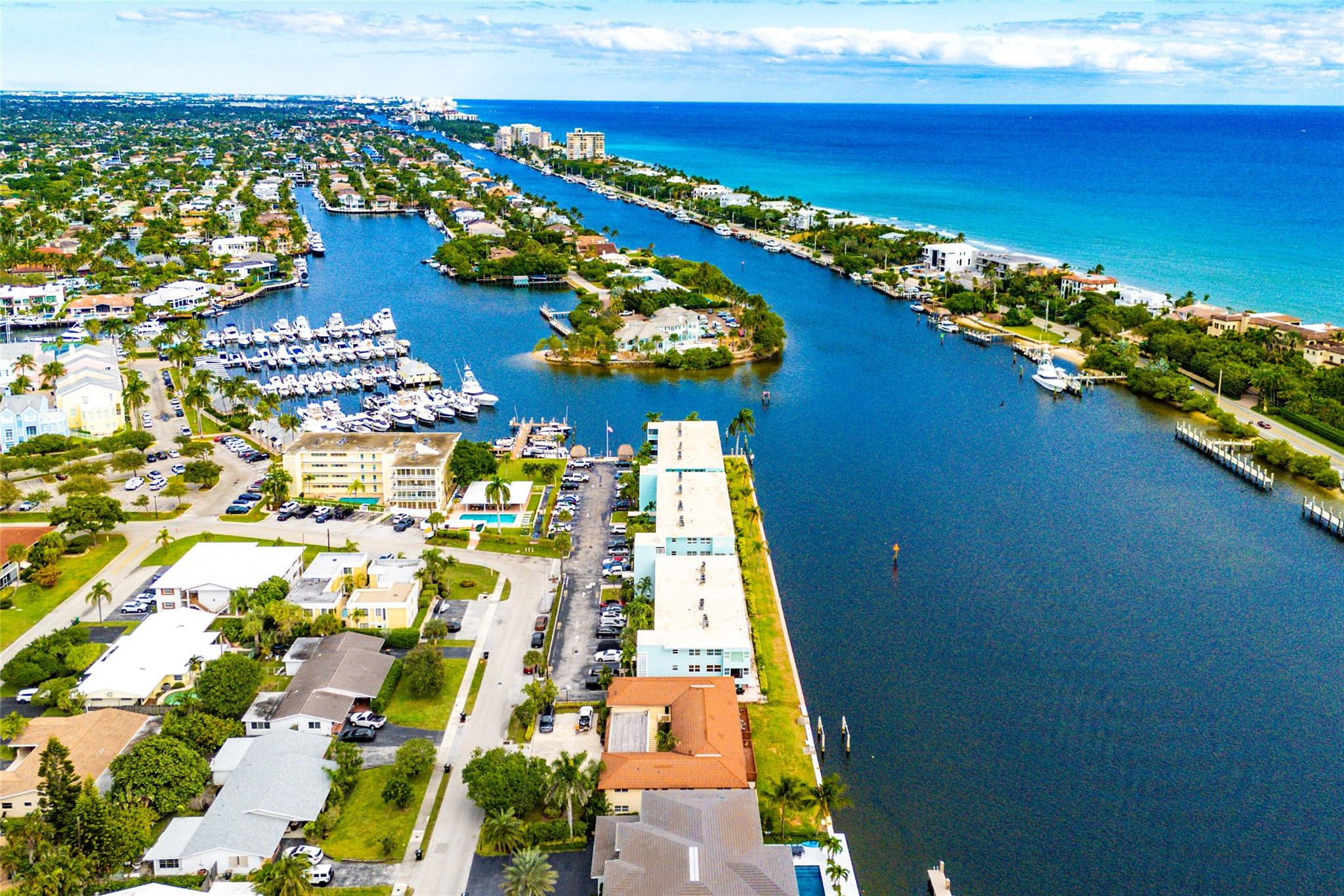2758 Northeast 30th Avenue, Unit 1A Lighthouse Point, FL 33064 - Photo 16 of 48 view of city