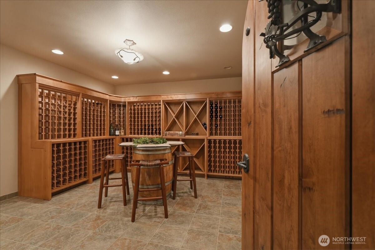 825 Hawks Meadow Road Chelan, WA 98816 - Photo 20 of 40