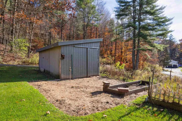 $385,000 | 43 Eastman Road, Sharon, VT 05068