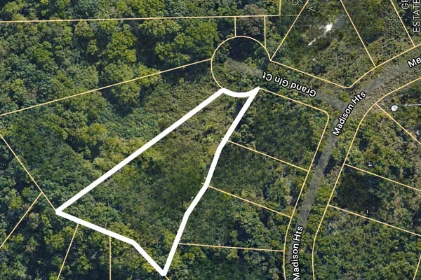 $160,000 | Lot 54 Grand Glen, Onalaska, WI 54650