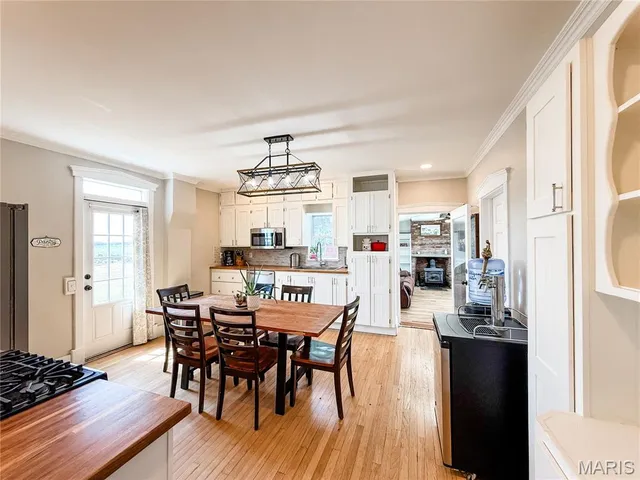 $340,000 | 5599 Co Highway 21, Nashville, IL 62263