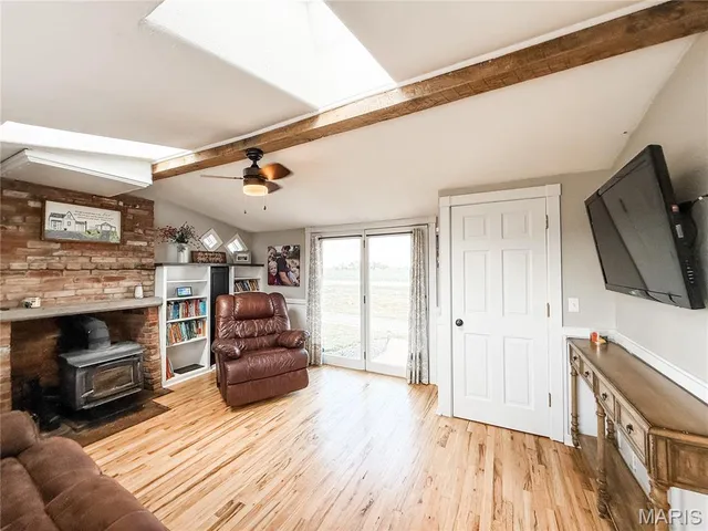 $340,000 | 5599 Co Highway 21, Nashville, IL 62263