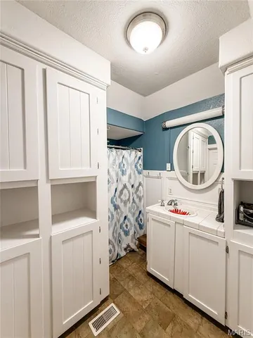 $340,000 | 5599 Co Highway 21, Nashville, IL 62263