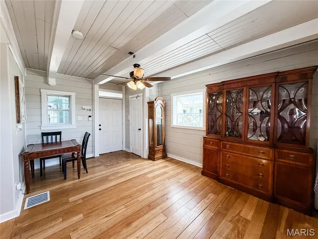 $340,000 | 5599 Co Highway 21, Nashville, IL 62263