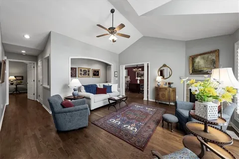 $498,000 | 14270 West 151st Terrace, Unit 302, Olathe, KS 66062