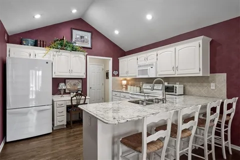 $498,000 | 14270 West 151st Terrace, Unit 302, Olathe, KS 66062