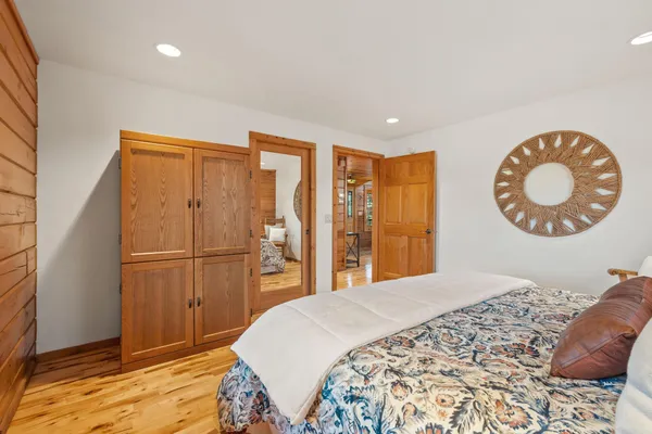 $1,300,000 | 2427 Beede Lake Trail, St. Croix Falls, WI 54024