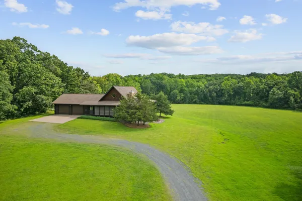 $1,300,000 | 2427 Beede Lake Trail, St. Croix Falls, WI 54024