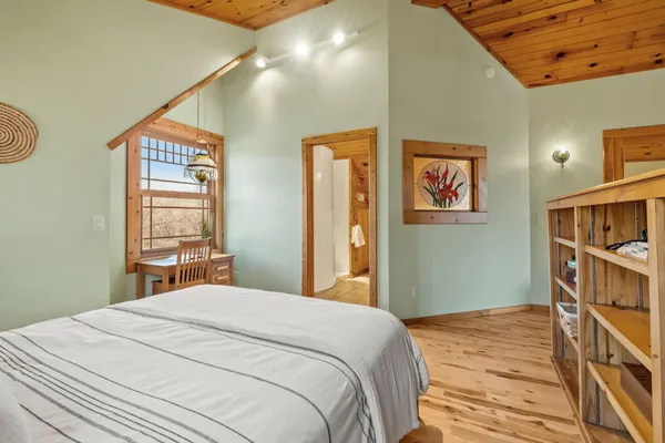 $1,300,000 | 2427 Beede Lake Trail, St. Croix Falls, WI 54024