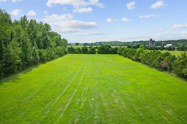 $1,300,000 | 2427 Beede Lake Trail, St. Croix Falls, WI 54024