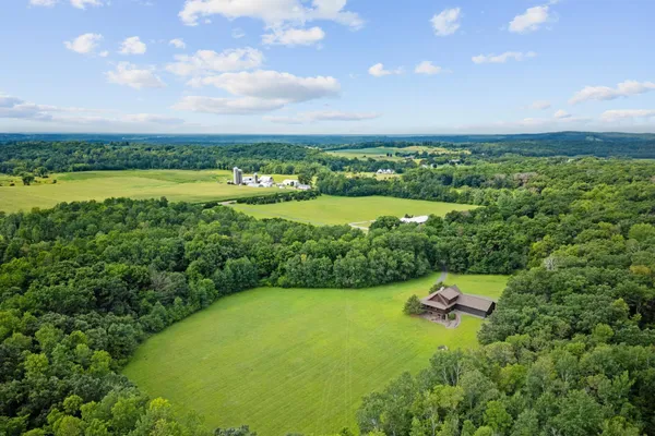 $1,300,000 | 2427 Beede Lake Trail, St. Croix Falls, WI 54024