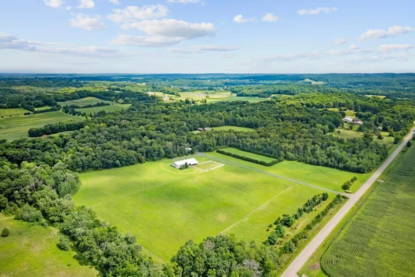 $1,300,000 | 2427 Beede Lake Trail, St. Croix Falls, WI 54024