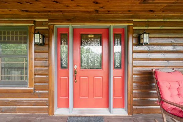 $1,300,000 | 2427 Beede Lake Trail, St. Croix Falls, WI 54024