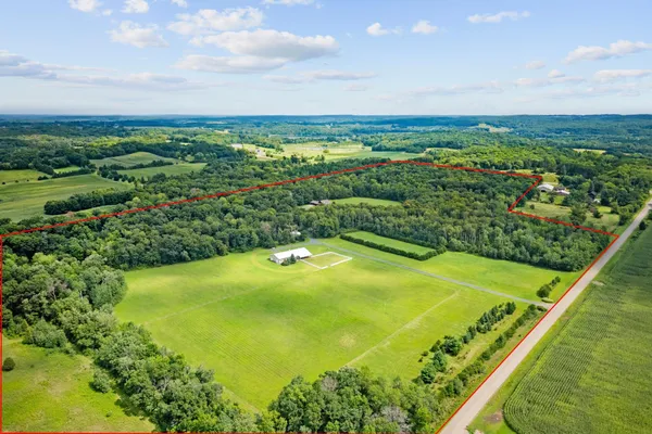 $1,300,000 | 2427 Beede Lake Trail, St. Croix Falls, WI 54024