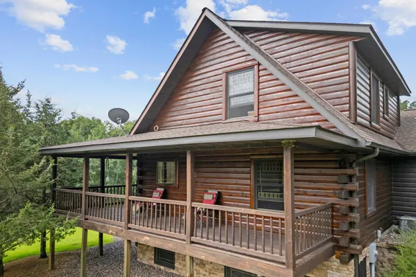 $1,300,000 | 2427 Beede Lake Trail, St. Croix Falls, WI 54024