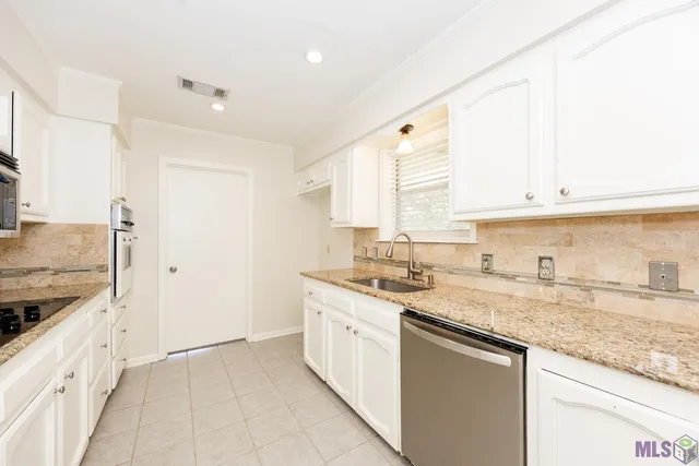 $324,900 | 10726 Cal Road, Baton Rouge, LA 70809