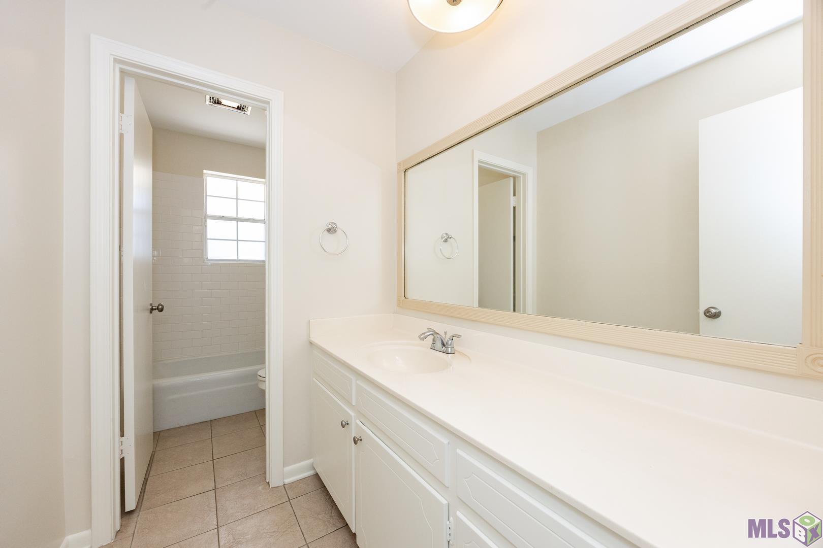 10726 Cal Road Baton Rouge, LA 70809 - Photo 21 of 32