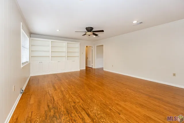 $324,900 | 10726 Cal Road, Baton Rouge, LA 70809