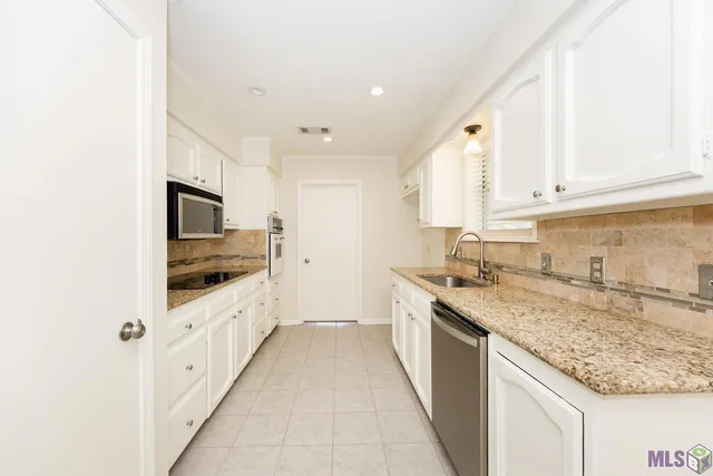 $324,900 | 10726 Cal Road, Baton Rouge, LA 70809