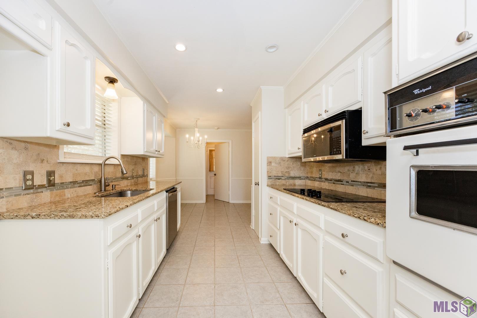 10726 Cal Road Baton Rouge, LA 70809 - Photo 9 of 32