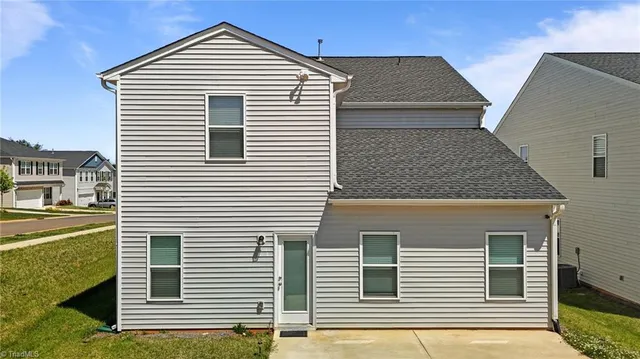 $2,500 | 2298 Beechwood Vw Drive, Winston-Salem, NC 27106